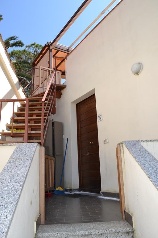 Terrazza Su Naregno Apartment Capoliveri  Bagian luar foto