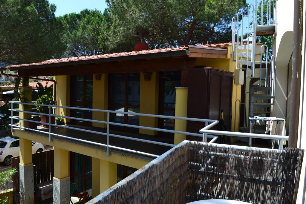 Terrazza Su Naregno Apartment Capoliveri  Bagian luar foto